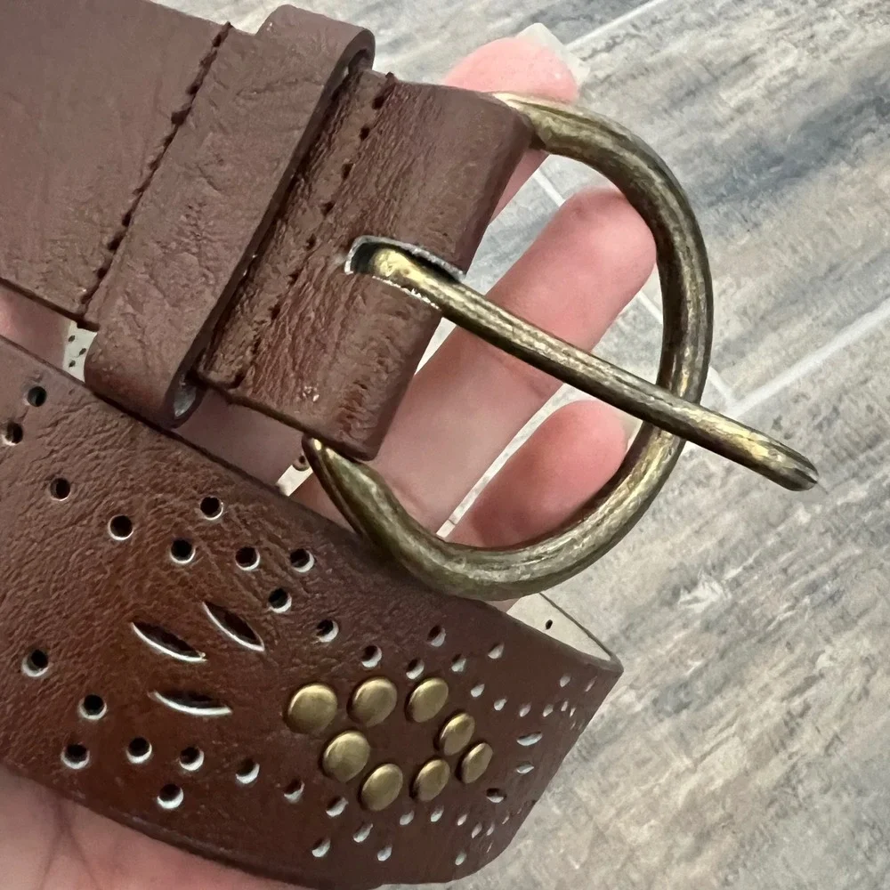 Amiee Lynn Brown Leather Studded Laser Cut‎ Belt Brass Buckle ML